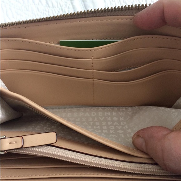 Kate spade wallet - Picture 5 of 8